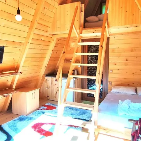 Tabiat Bed & Breakfast