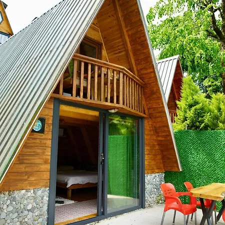 Bed & Breakfast Tabiat *