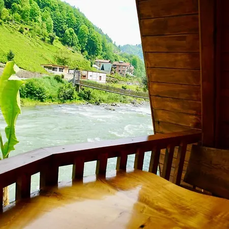 Tabiat Bed & Breakfast Çamlıhemşin