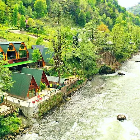Tabiat Bed & Breakfast *